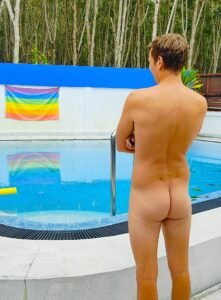 Enjoying a Gay Hotel in Thailand